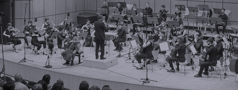 Orchestre de l'Université de Genève en noir et blanc