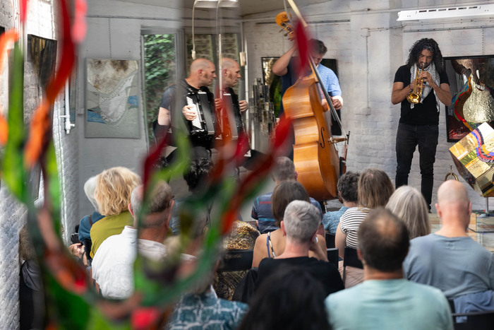 3 musiciens sur scène