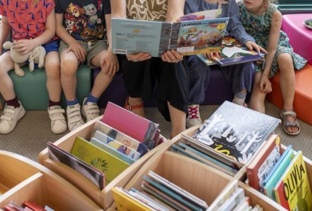 Une lecture à la bibliothèque Fiiligrane